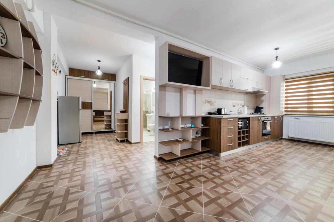 Derya Suites - Mamaia Nord Năvodari Εξωτερικό φωτογραφία