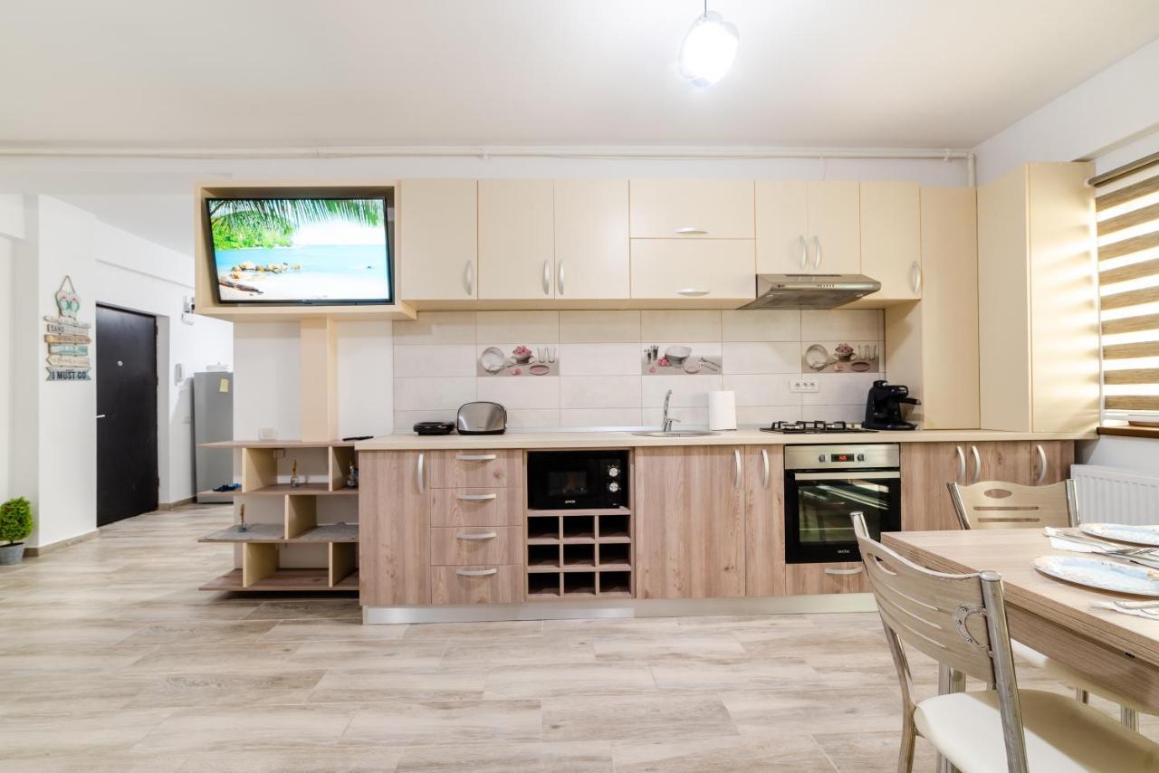 Derya Suites - Mamaia Nord Năvodari Εξωτερικό φωτογραφία